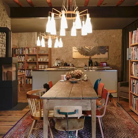Graace House